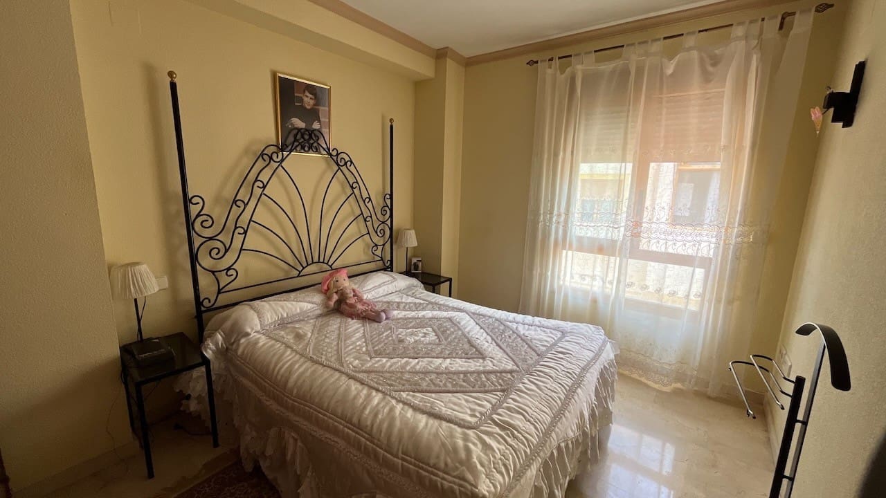 4 quarto Casa em Banda para venda em La Nucia com garagem - 307 000 € (Ref: 9241056)