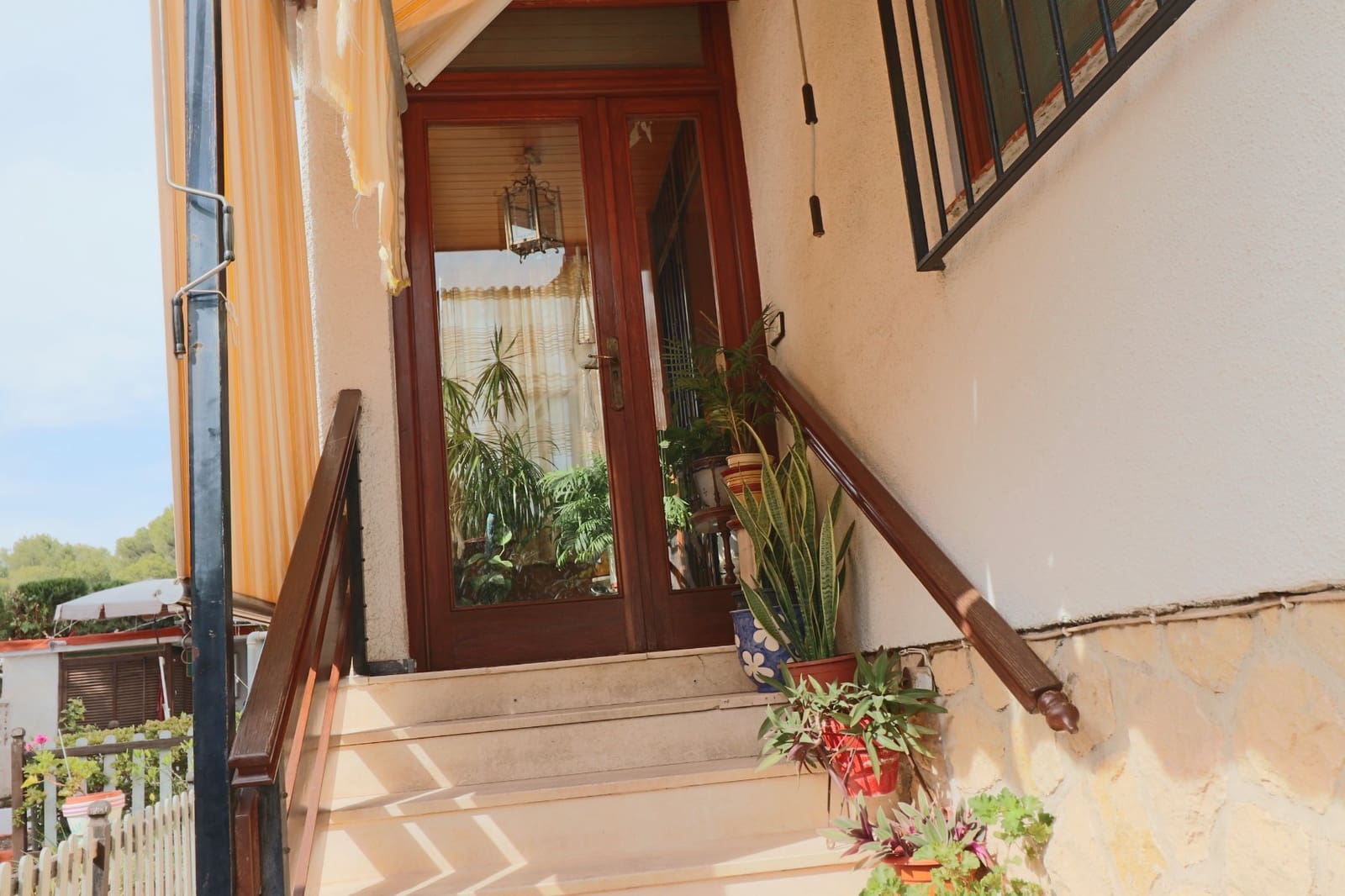 6 quarto Moradia para venda em La Nucia com garagem - 585 000 € (Ref: 9241060)