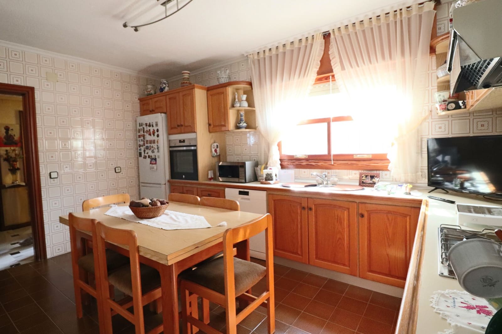 6 quarto Moradia para venda em La Nucia com garagem - 585 000 € (Ref: 9241060)