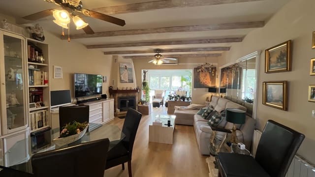 3 soverom Kjedet enebolig til salgs i Barranco Hondo - Varadero  , La Nucia med svømmebasseng - € 325 000 (Ref: 9241061)