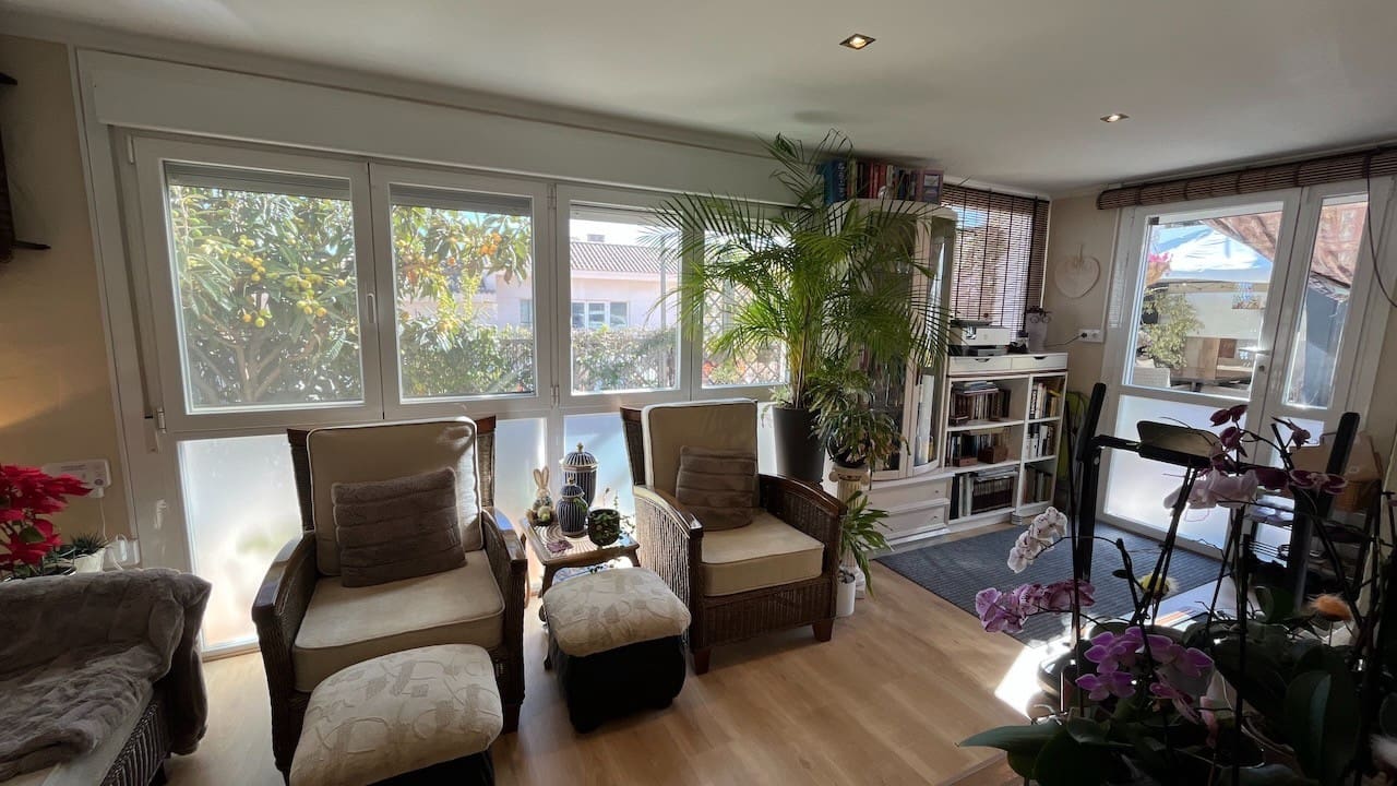 3 soverom Kjedet enebolig til salgs i La Nucia med svømmebasseng - € 325 000 (Ref: 9241061)