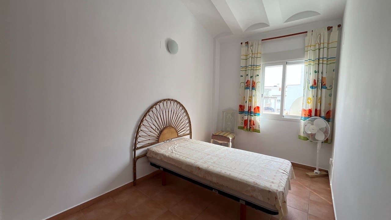 4 soverom Kjedet enebolig til salgs i La Nucia med garasje - € 319 000 (Ref: 9241062)