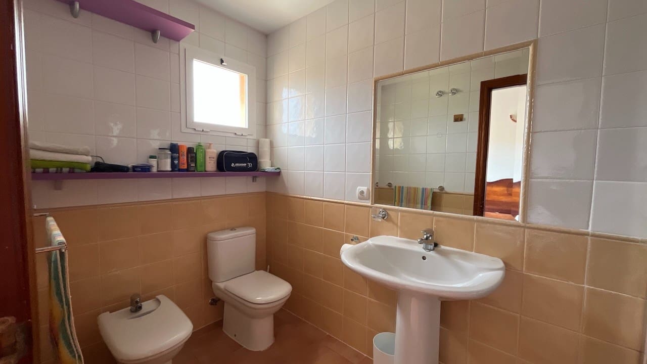 4 soverom Kjedet enebolig til salgs i La Nucia med garasje - € 319 000 (Ref: 9241062)