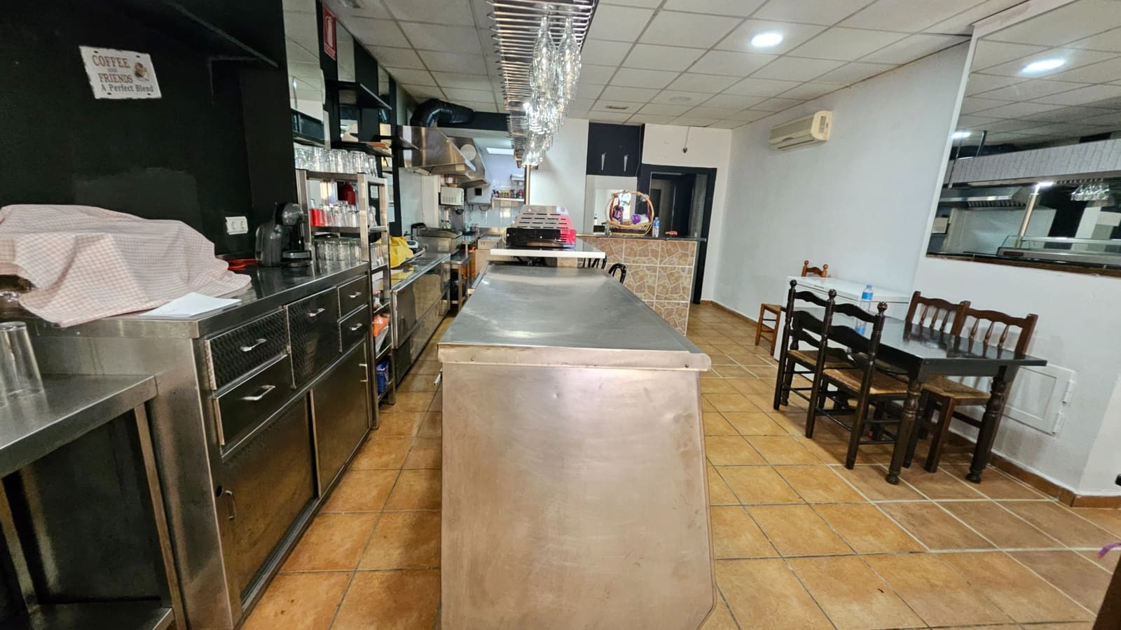 Restauracja lub bar na sprzedaż w Benidorm - 180 000 € (Ref: 9241064)