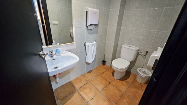 Restaurant/Bar for sale in Centro Urbano, Benidorm - € 180,000 (Ref: 9241064)