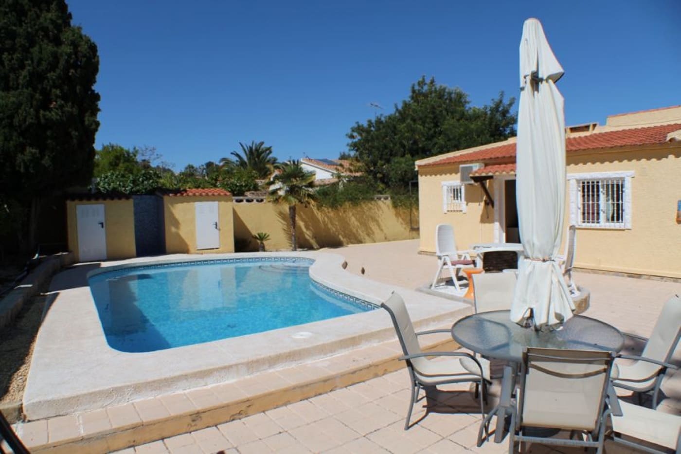 3 Zimmer Villa zu verkaufen in Alfaz del Pi / L'Alfas del Pi mit Pool - 550.000 € (Ref: 9241068)
