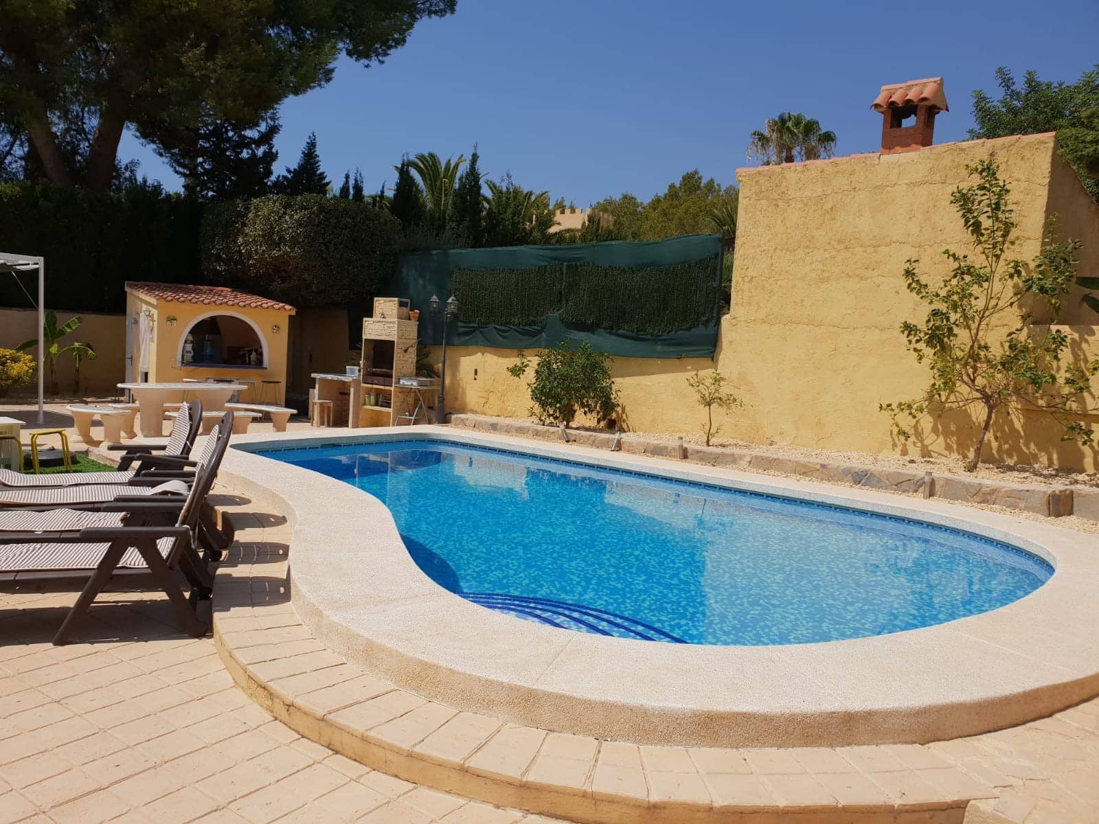 3 Zimmer Villa zu verkaufen in Alfaz del Pi / L'Alfas del Pi mit Pool - 550.000 € (Ref: 9241068)