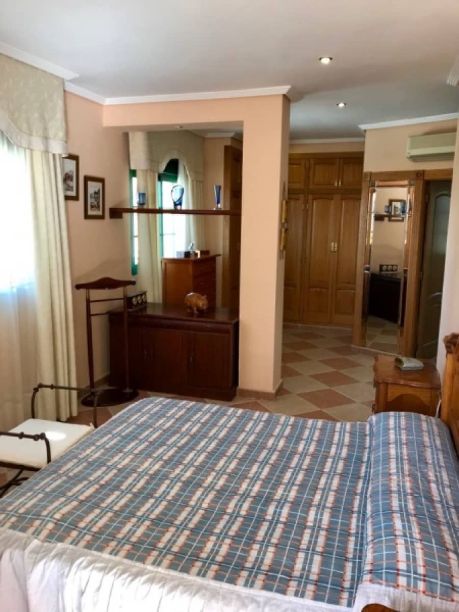 6 soveværelse Villa til salg i Benidorm med swimmingpool garage - € 999.000 (Ref: 9241069)