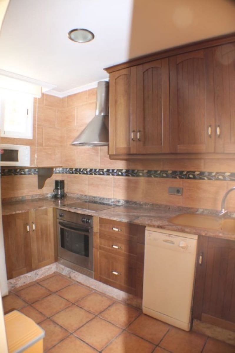 6 soveværelse Villa til salg i Alfaz del Pi / L'Alfas del Pi med swimmingpool garage - € 811.000 (Ref: 9241070)