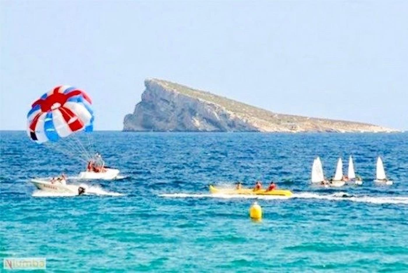 3 sypialnia Apartament na sprzedaż w Benidorm z basenem garażem - 585 000 € (Ref: 9241074)