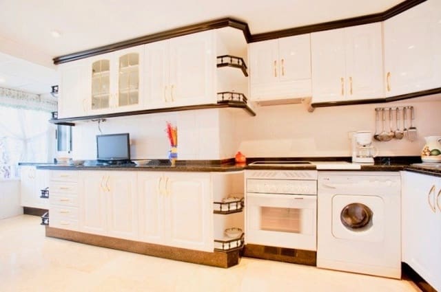 Apartamento de 3 habitaciones en Playa Levante, Benidorm en venta con piscina garaje - 585.000 € (Ref: 9241074)