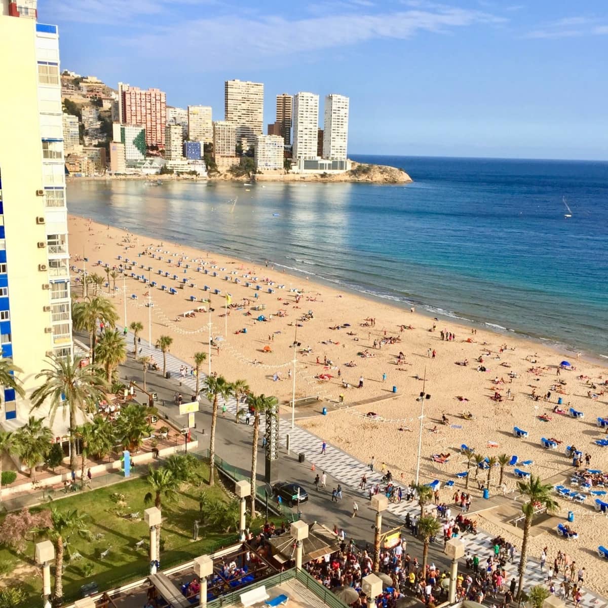 3 sypialnia Apartament na sprzedaż w Benidorm z basenem garażem - 585 000 € (Ref: 9241074)