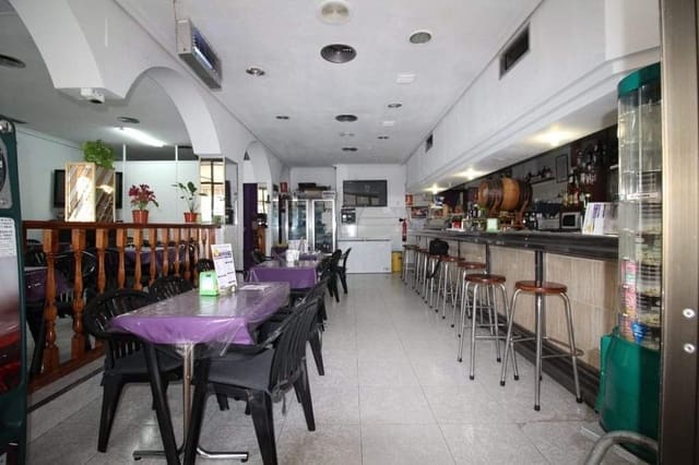 Restaurant/Bar for sale in Colonia Madrid, Benidorm - € 325,000 (Ref: 9241075)