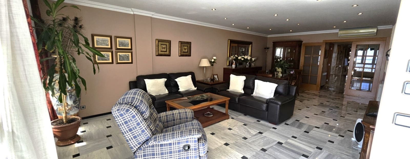 4 soveværelse Lejlighed til salg i Benidorm med garage - € 660.000 (Ref: 9241077)