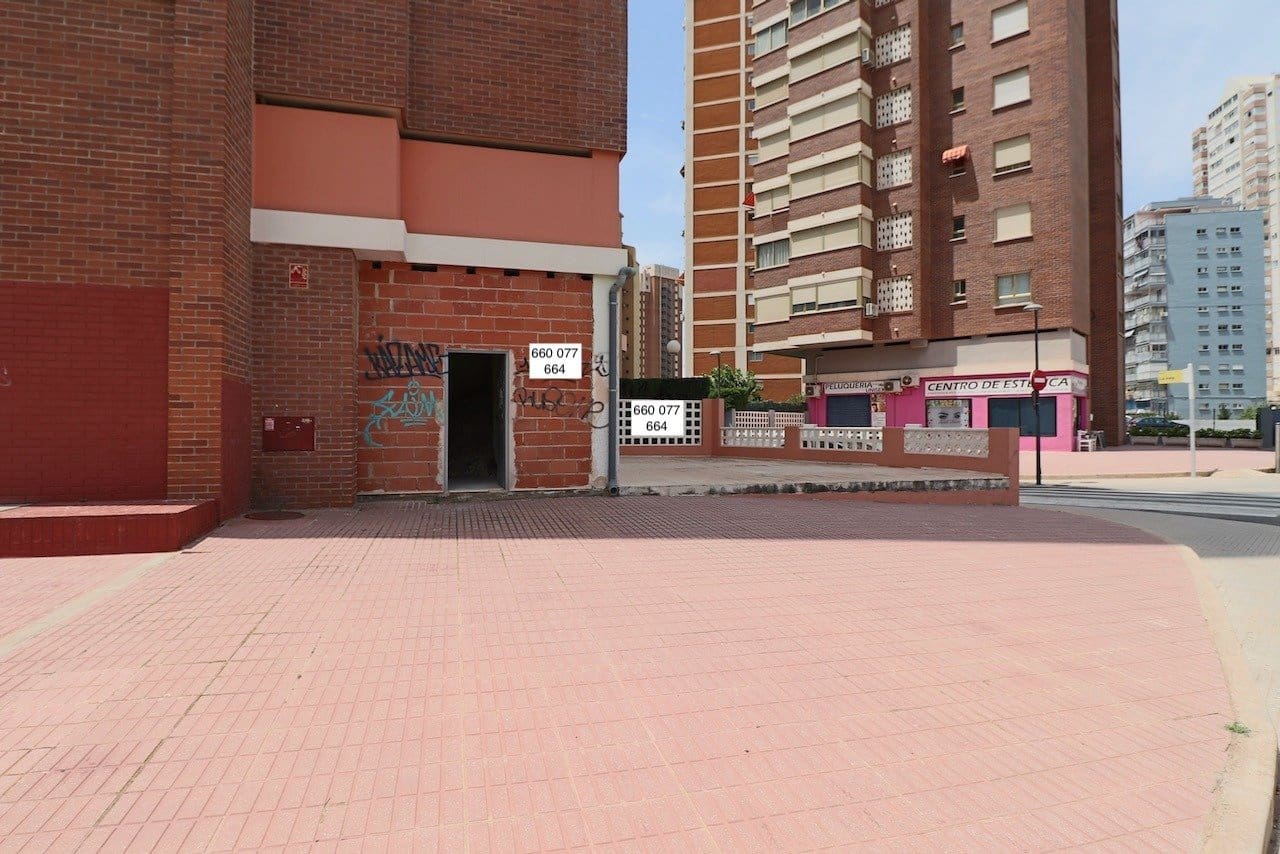 Gewerbe zu vermieten in Benidorm - 1.160 € (Ref: 9241083)