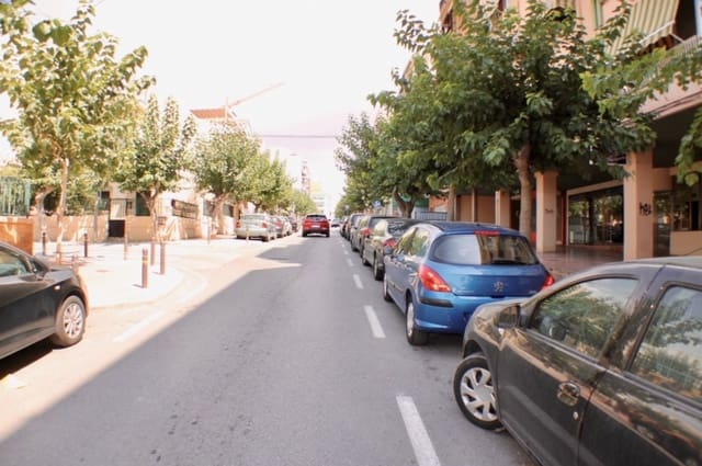 Bar/Restaurant zu verkaufen in Colonia Madrid, Benidorm - 113.000 € (Ref: 9241084)