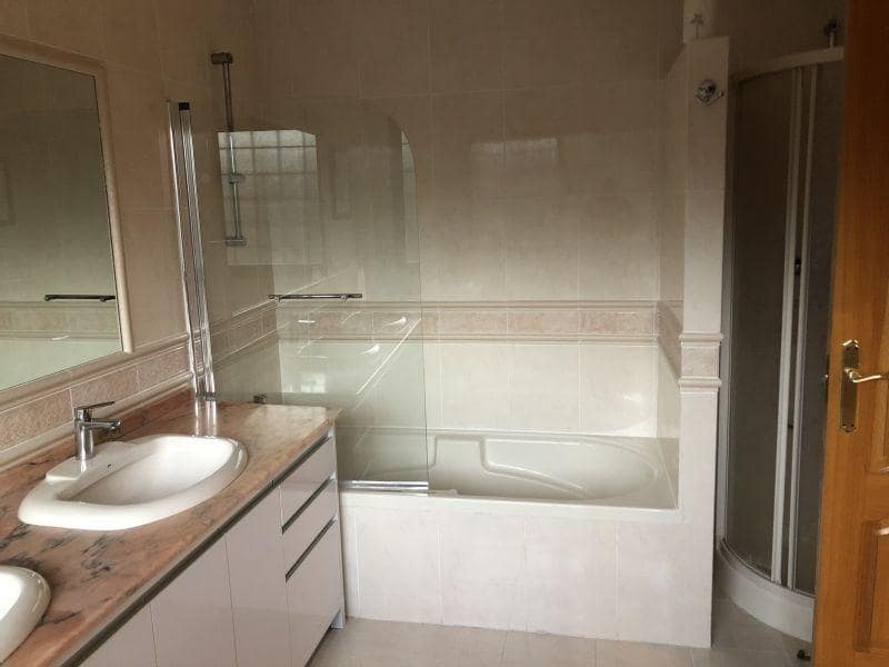 6 sypialnia Willa na sprzedaż w Benidorm - 890 000 € (Ref: 9241085)