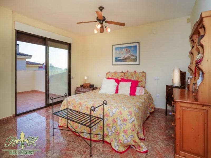 6 sypialnia Willa na sprzedaż w Benidorm - 890 000 € (Ref: 9241085)