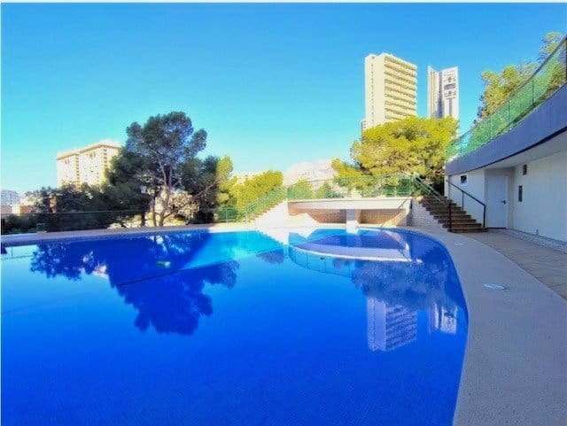 3 chambre Appartement de Plage à vendre à Benidorm avec piscine - 299 500 € (Ref: 9241097)