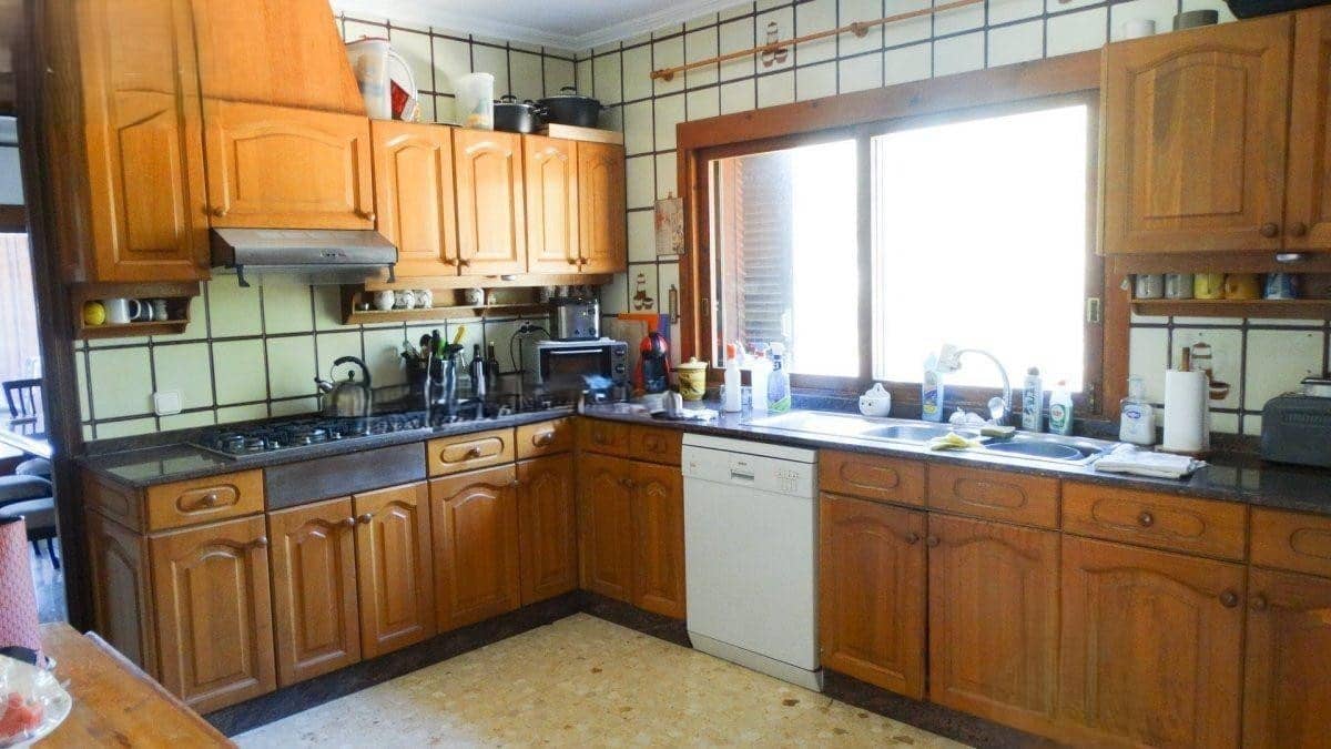 4 bedroom Villa for sale in Benidorm with pool garage - € 640,000 (Ref: 9241105)
