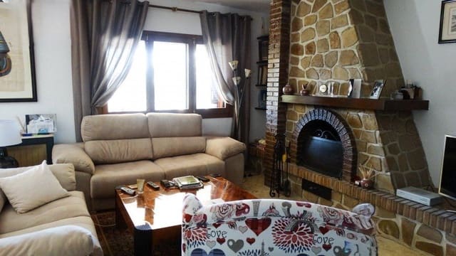 4 bedroom Villa for sale in Rincón Bajo, Benidorm with pool garage - € 640,000 (Ref: 9241105)