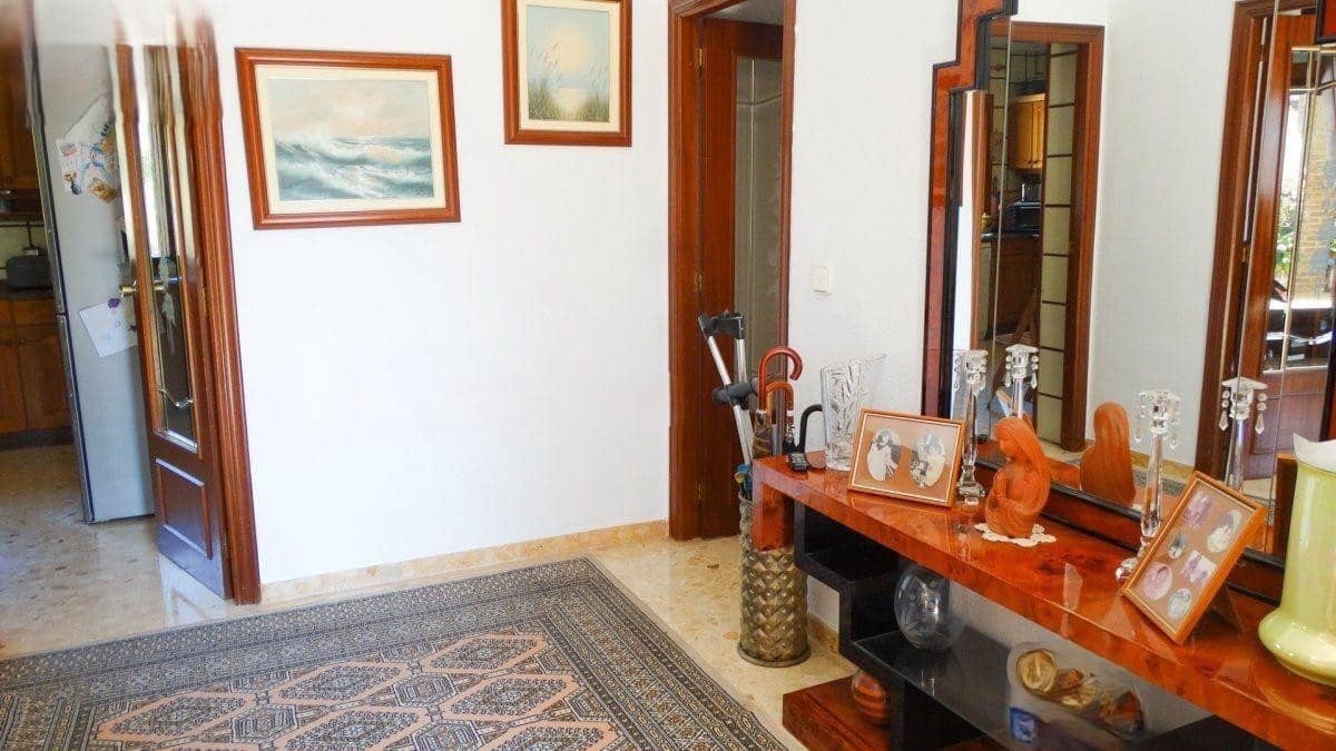 4 bedroom Villa for sale in Benidorm with pool garage - € 640,000 (Ref: 9241105)