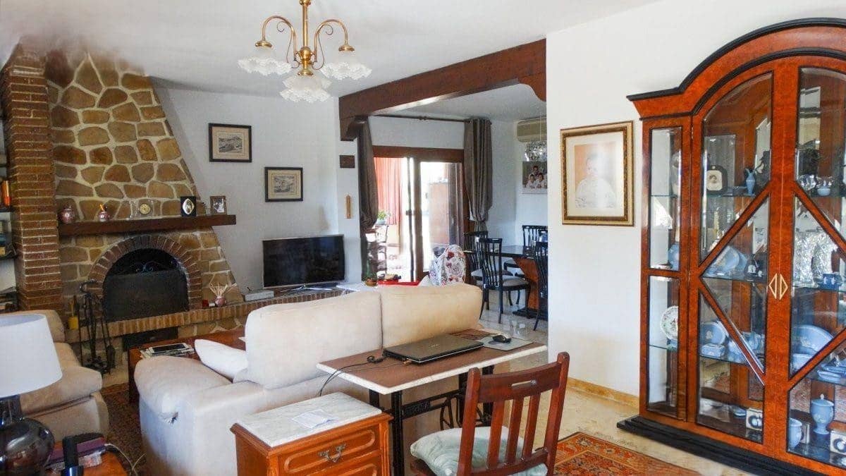 4 bedroom Villa for sale in Benidorm with pool garage - € 640,000 (Ref: 9241105)