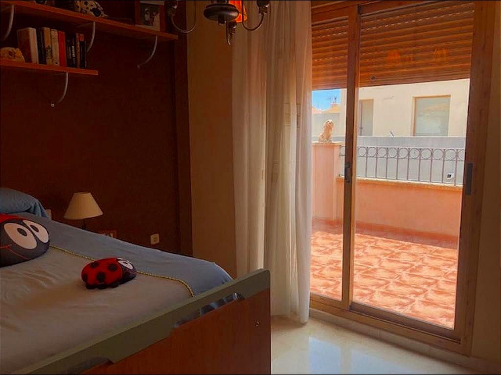 4 soveværelse Byhus til salg i La Nucia med garage - € 340.000 (Ref: 9241106)