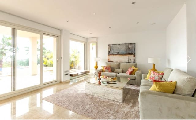 4 bedroom Villa for sale in Moravit - Cap Blanc, Teulada-Moraira with garage - € 2,180,000 (Ref: 9241107)