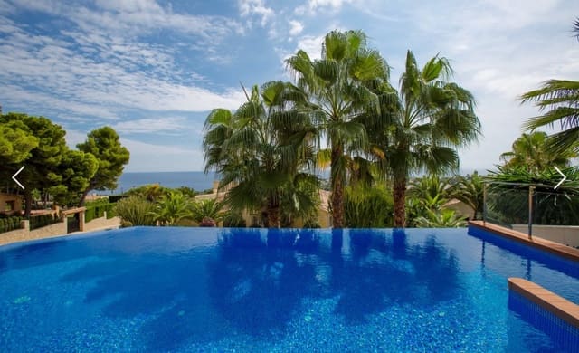 4 bedroom Villa for sale in Moravit - Cap Blanc, Teulada-Moraira with garage - € 2,180,000 (Ref: 9241107)