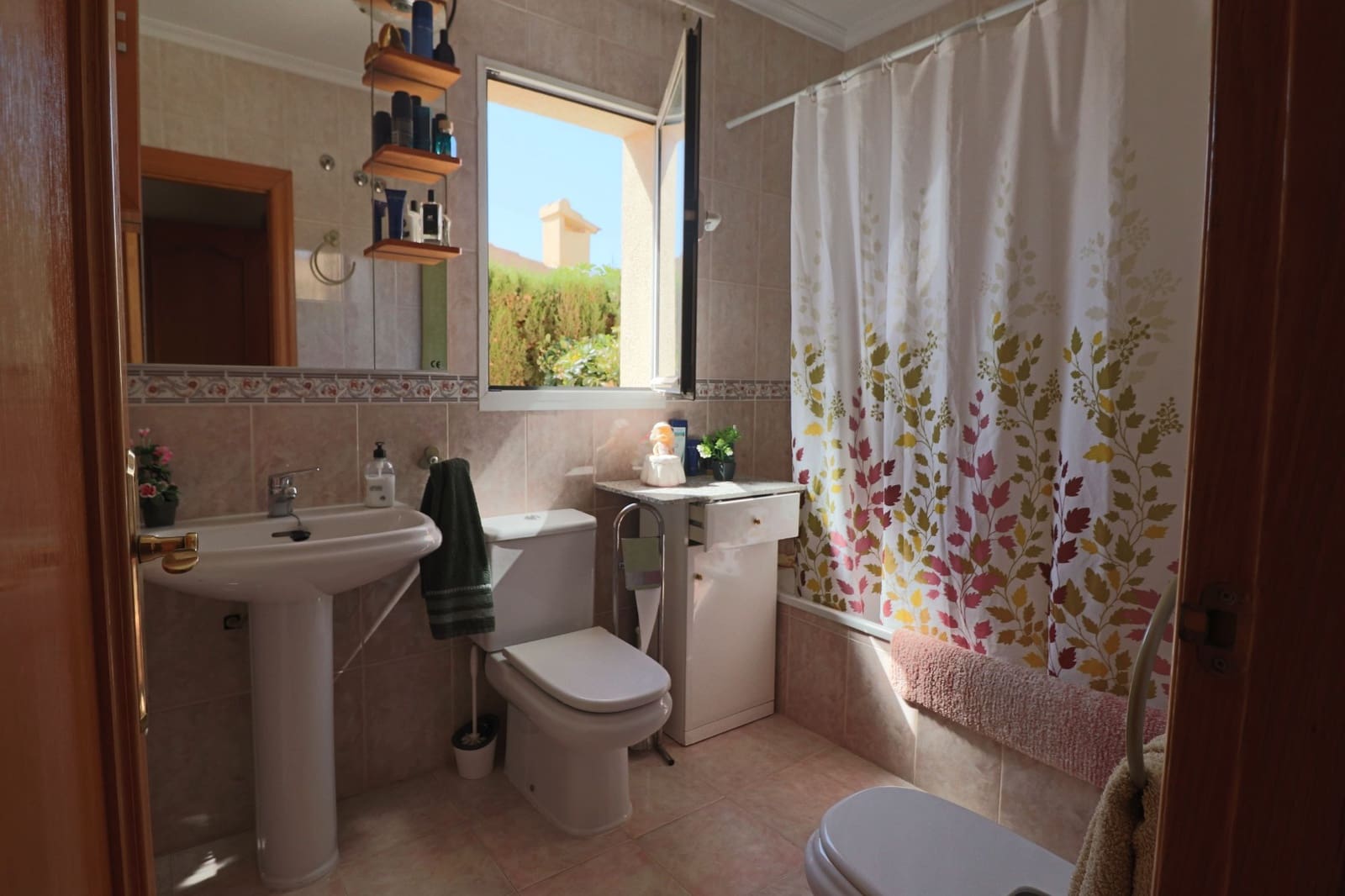 3 makuuhuone Huvila myytävänä paikassa La Nucia mukana uima-altaan 
autotalli - 530 000 € (Ref: 9241120)