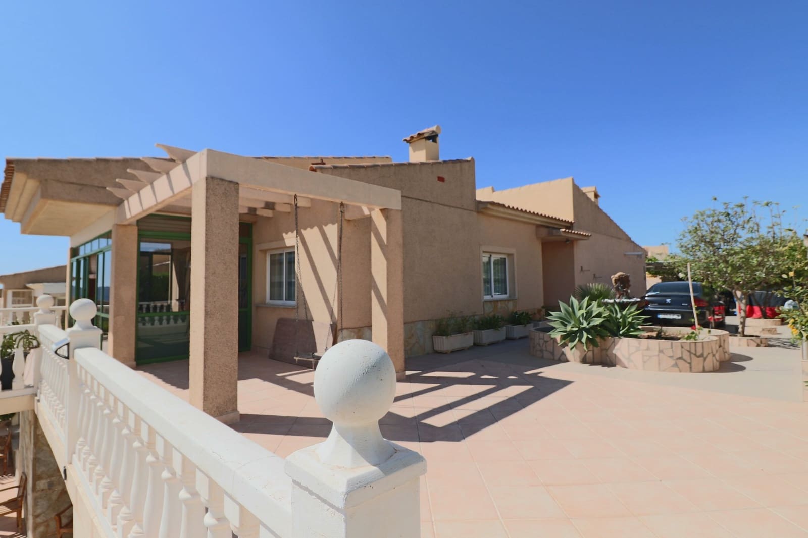 3 makuuhuone Huvila myytävänä paikassa La Nucia mukana uima-altaan 
autotalli - 530 000 € (Ref: 9241120)