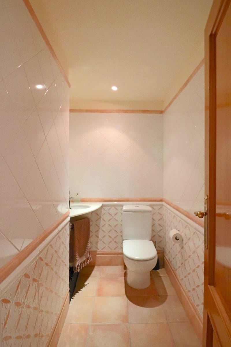 Chalet de 4 habitaciones en Benidorm en venta con piscina garaje - 950.000 € (Ref: 9243557)