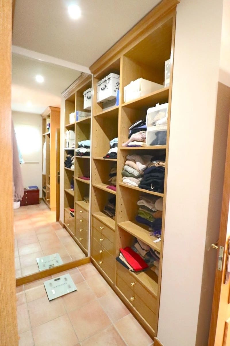 Chalet de 4 habitaciones en Benidorm en venta con piscina garaje - 950.000 € (Ref: 9243557)