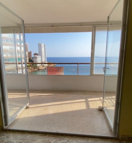 2 soverom Strandleiligheter til salgs i Playa Levante, Benidorm med svømmebasseng garasje - € 469 990 (Ref: 9295974)
