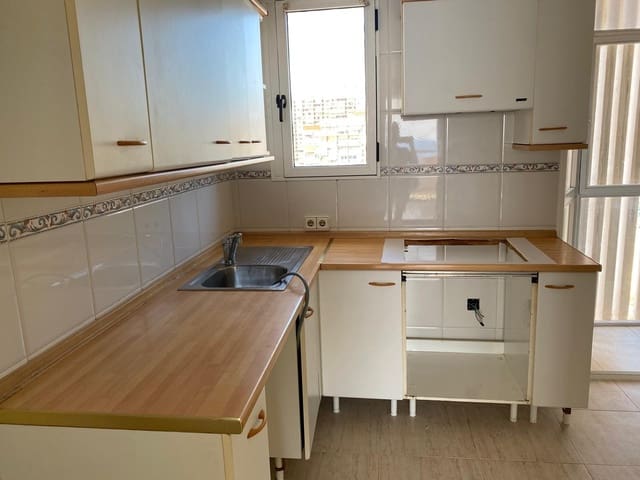 2 soverom Strandleiligheter til salgs i Playa Levante, Benidorm med svømmebasseng garasje - € 469 990 (Ref: 9295974)