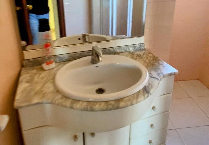 2 soverom Strandleiligheter til salgs i Benidorm med svømmebasseng garasje - € 469 990 (Ref: 9295974)