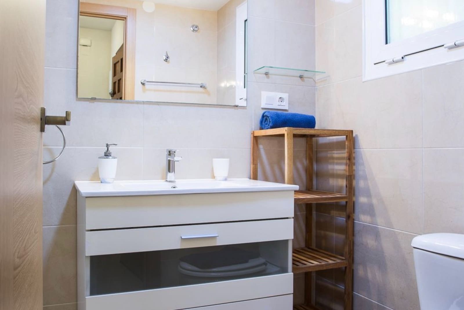 1 bedroom Apartment for rent in Benidorm with pool garage - € 895 (Ref: 9296338)