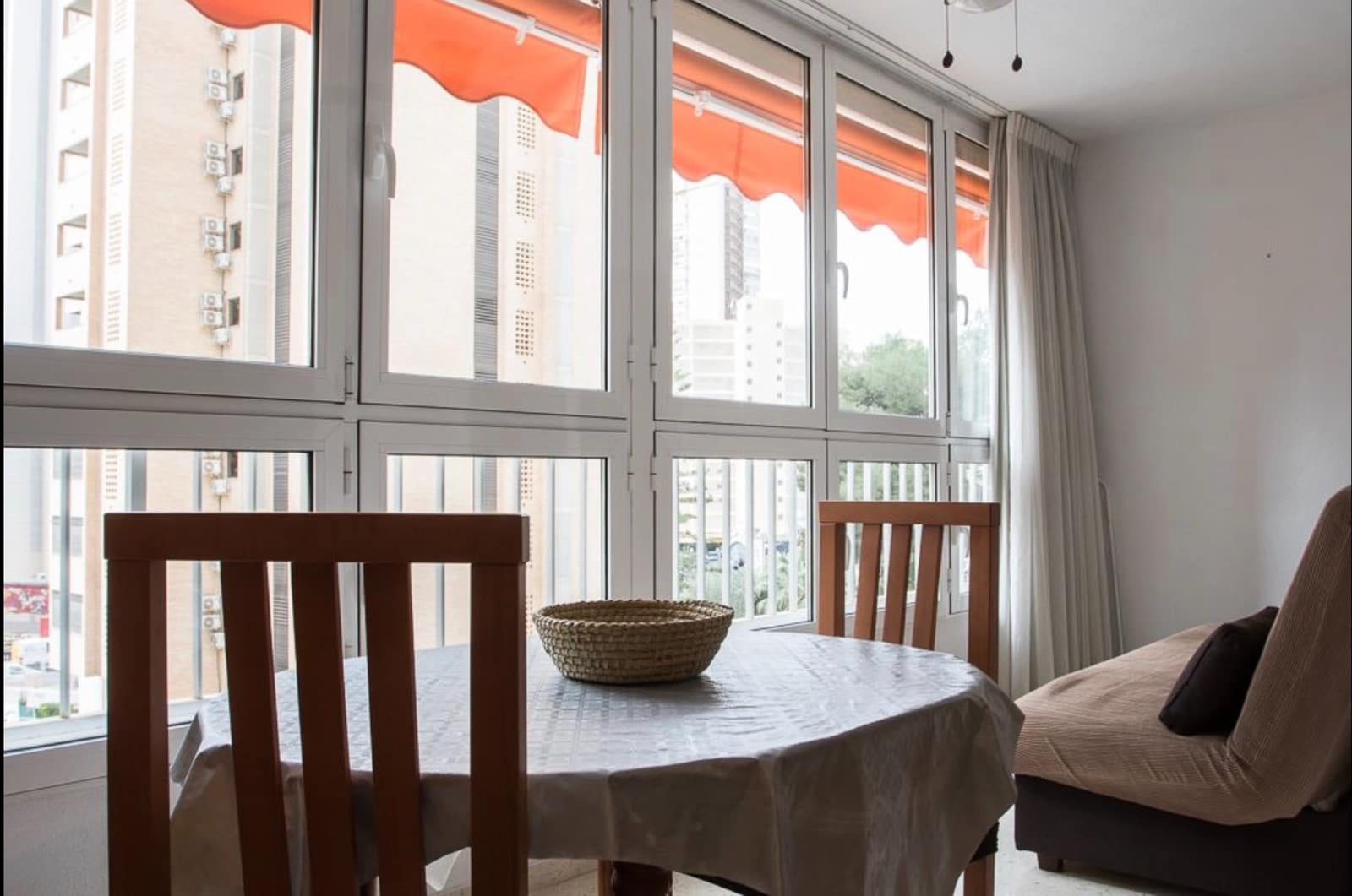 1 bedroom Apartment for rent in Benidorm with pool garage - € 895 (Ref: 9296338)