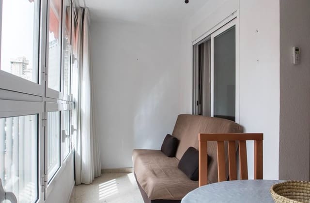 1 bedroom Apartment for rent in Levante Alto, Benidorm with pool garage - € 895 (Ref: 9296338)