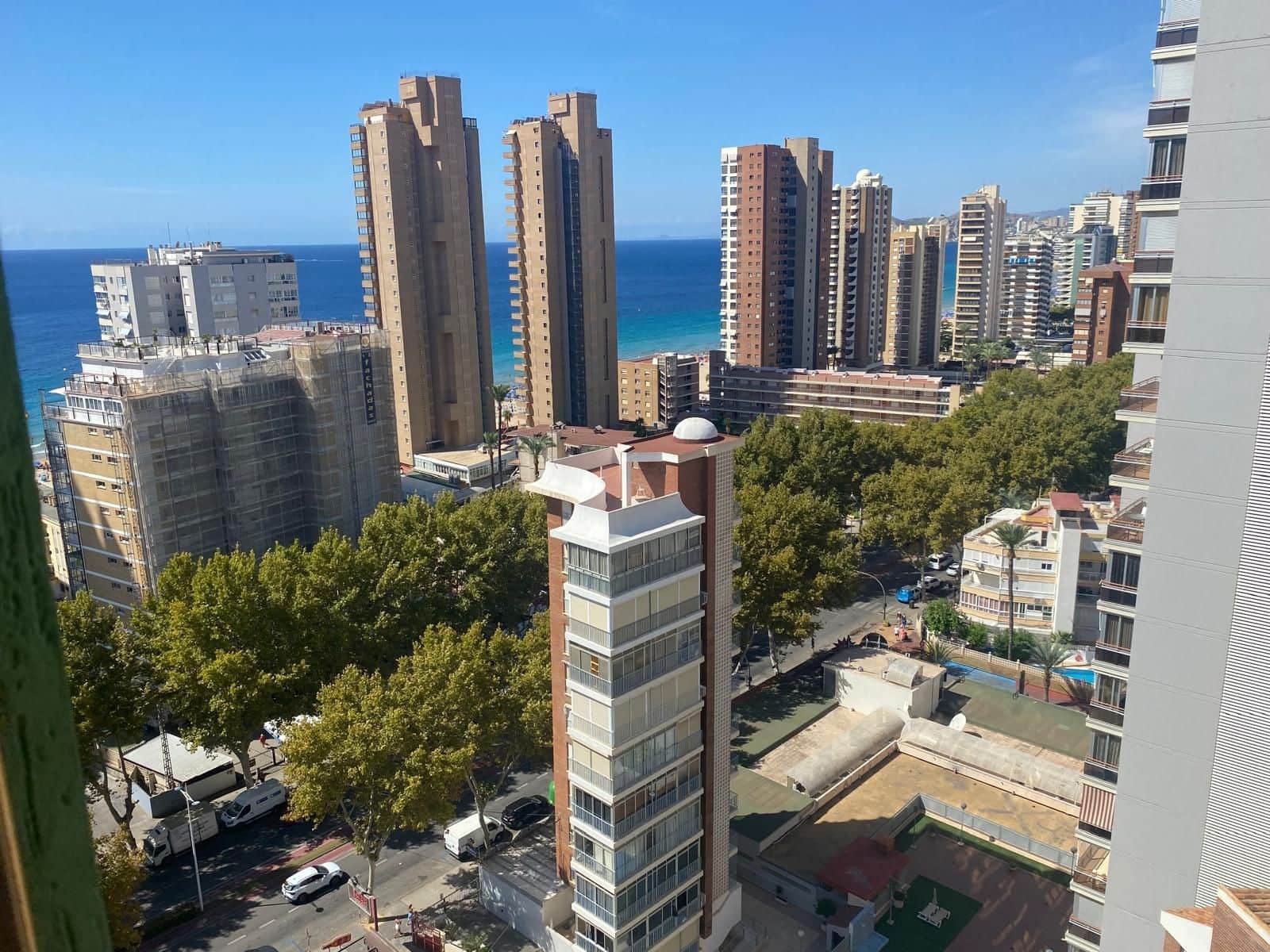 2 sypialnia Apartament przy plaży na sprzedaż w Benidorm z basenem garażem - 179 000 € (Ref: 9308046)