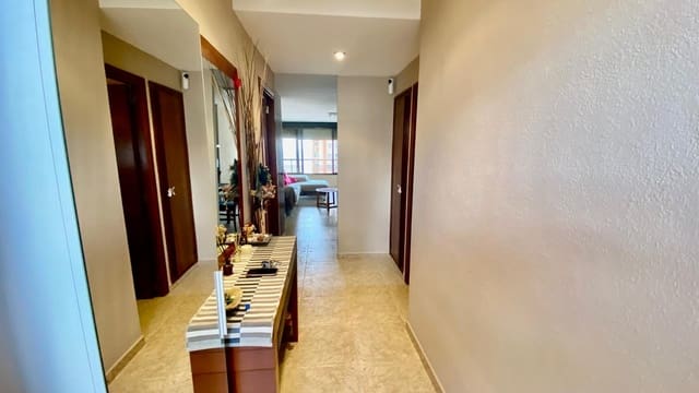Apartamento de 2 habitaciones en Playa Levante, Benidorm en venta con garaje - 281.000 € (Ref: 9325498)