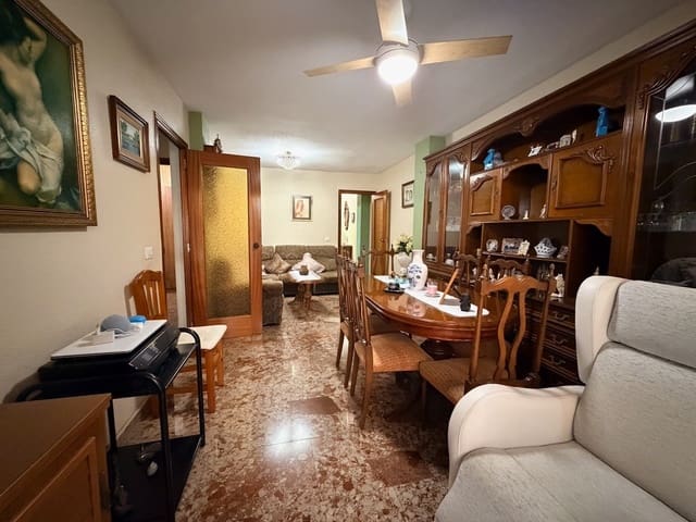 4 sypialnia Mieszkanie na sprzedaż w Colonia Madrid, Benidorm - 260 000 € (Ref: 9350019)