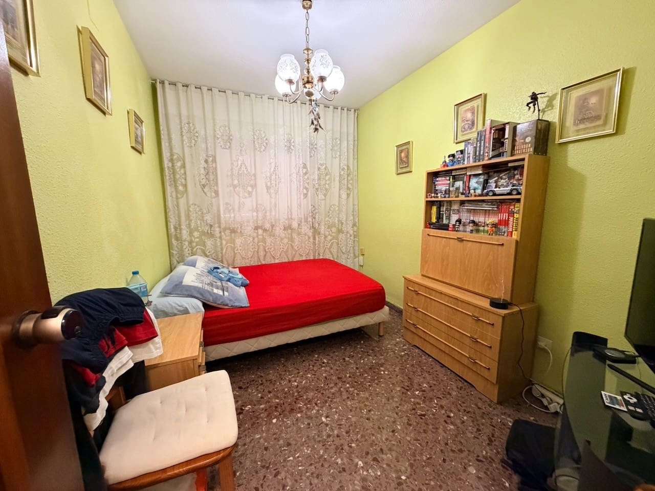 4 sypialnia Mieszkanie na sprzedaż w Benidorm - 260 000 € (Ref: 9350019)