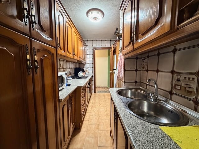 4 sypialnia Mieszkanie na sprzedaż w Colonia Madrid, Benidorm - 260 000 € (Ref: 9350019)