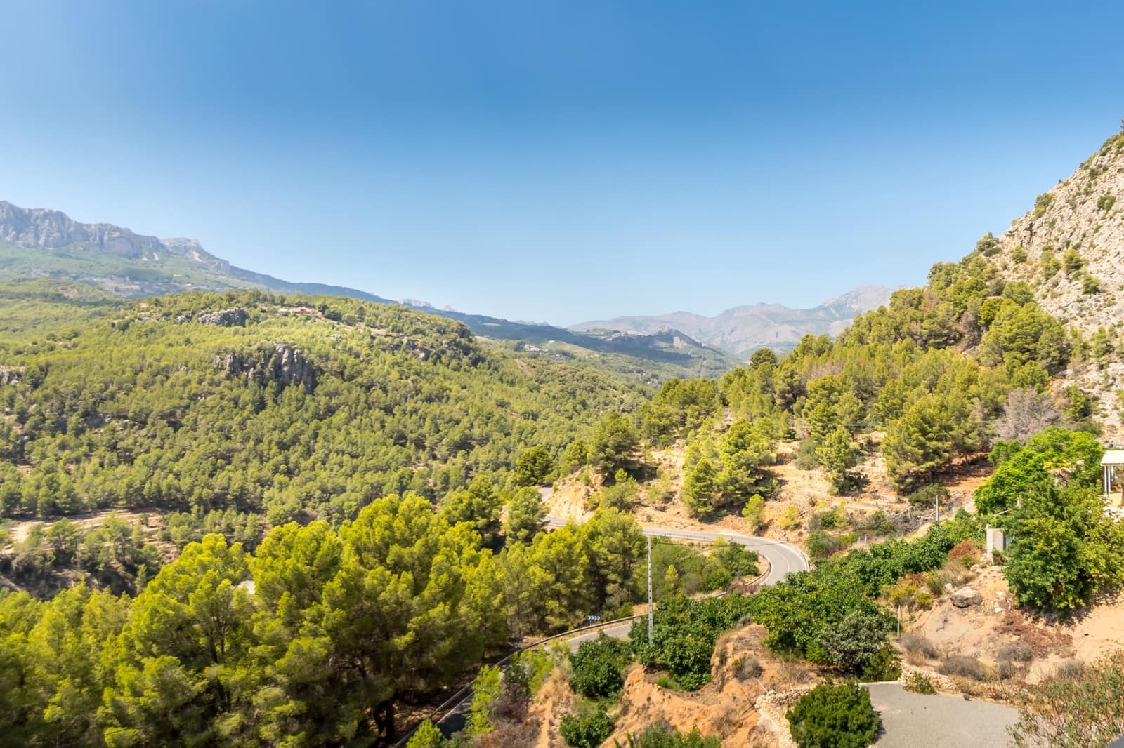 3 soveværelse Villa til salg i Callosa d'En Sarria med swimmingpool garage - € 1.895.000 (Ref: 9383555)