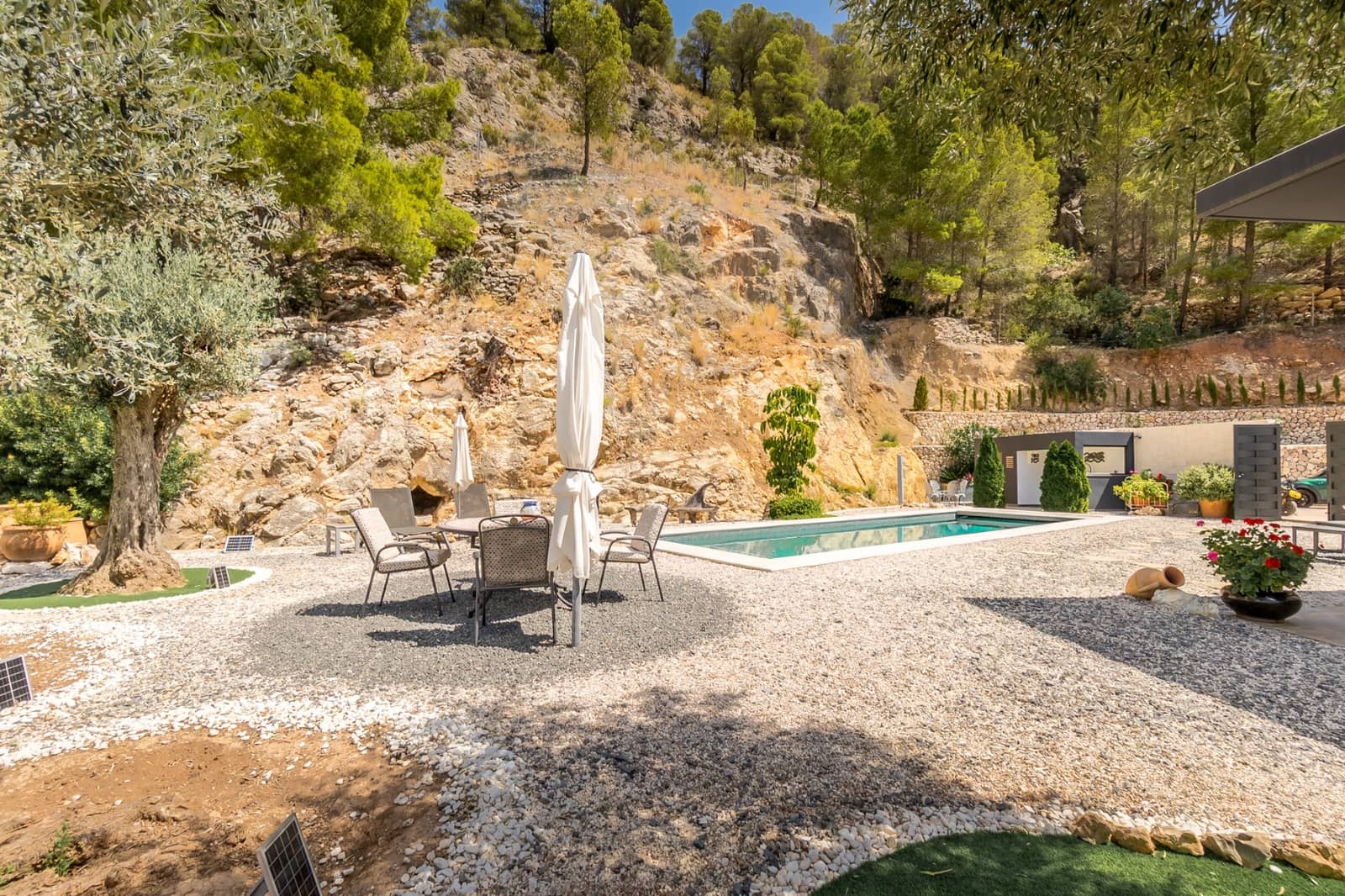 3 soveværelse Villa til salg i Callosa d'En Sarria med swimmingpool garage - € 1.895.000 (Ref: 9383555)