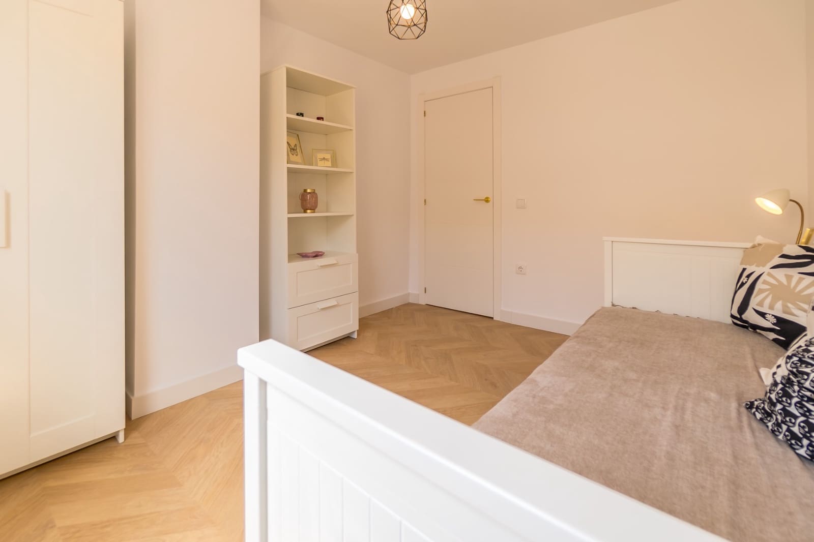 2 bedroom Apartment for sale in Alfaz del Pi / L'Alfas del Pi - € 245,000 (Ref: 9383557)