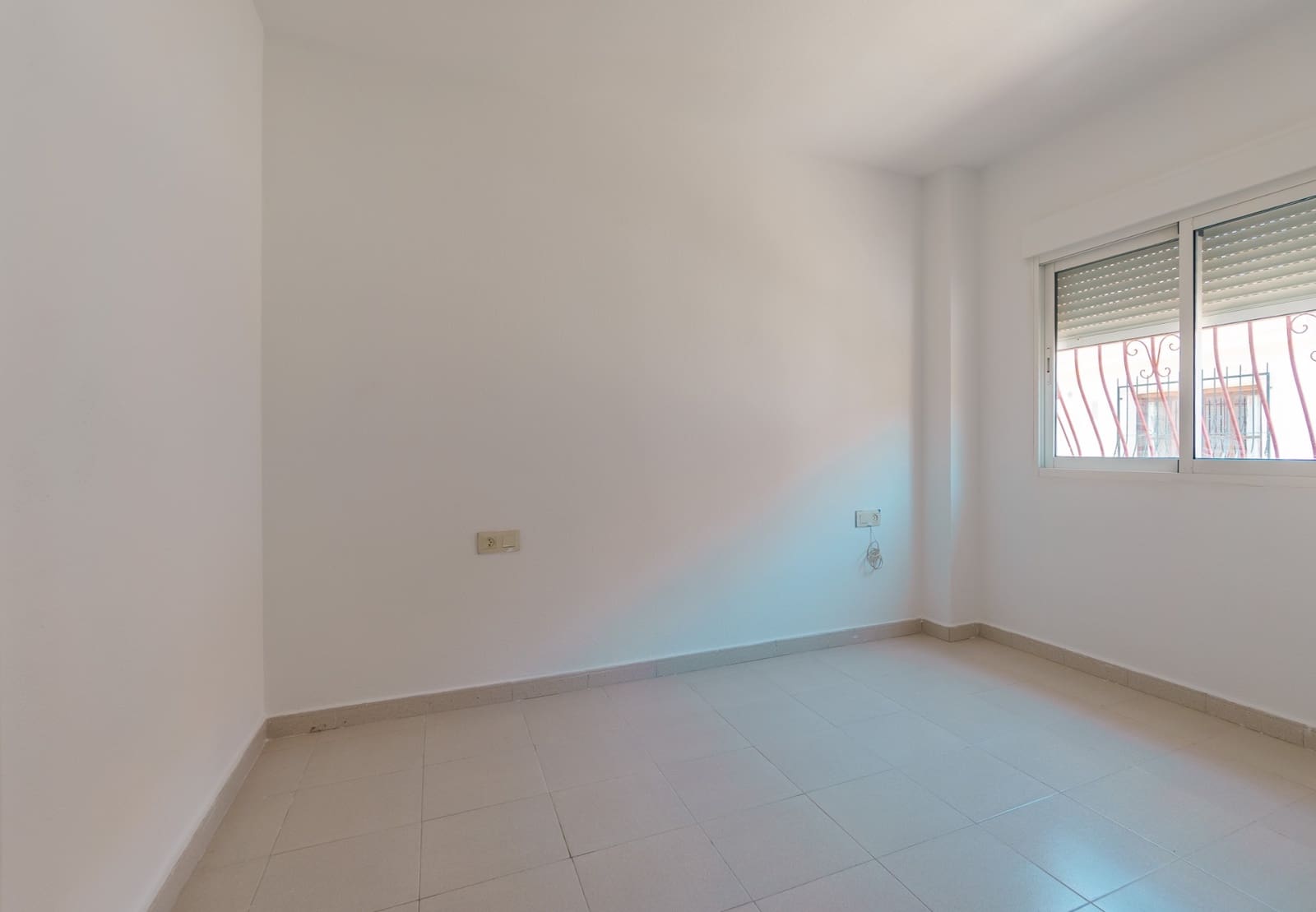 3 sypialnia Dom na sprzedaż w Albir z basenem - 361 500 € (Ref: 9383559)