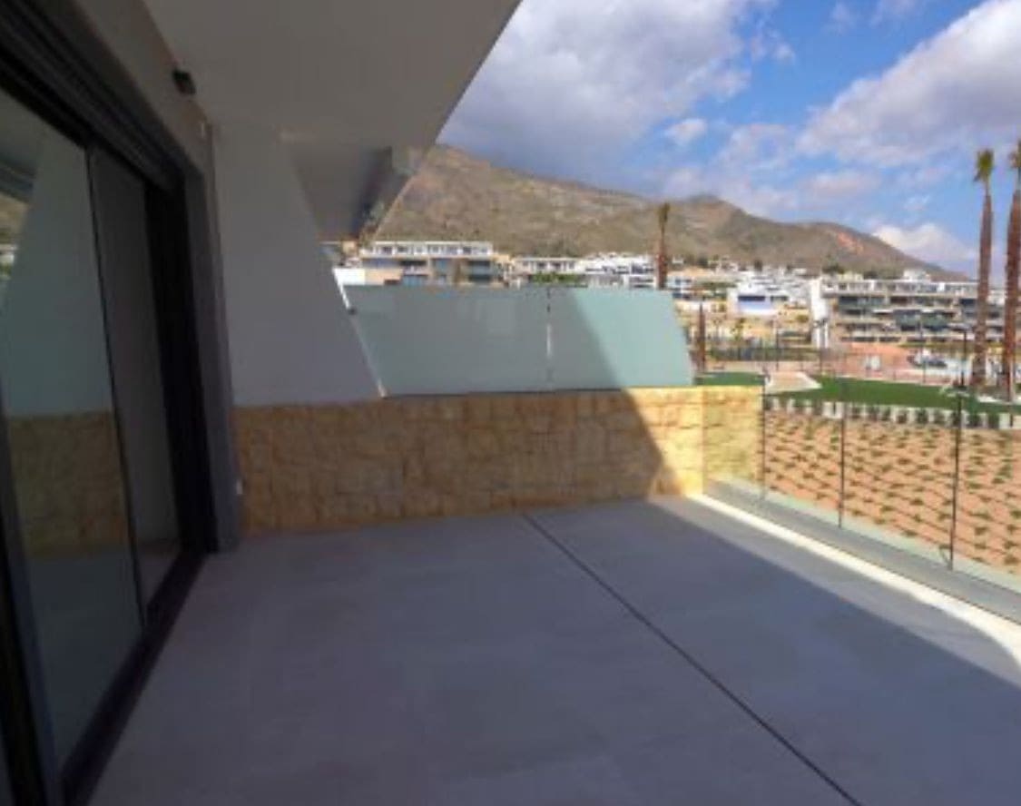 Apartamento de 4 habitaciones en Finestrat en venta con piscina garaje - 665.000 € (Ref: 9383560)